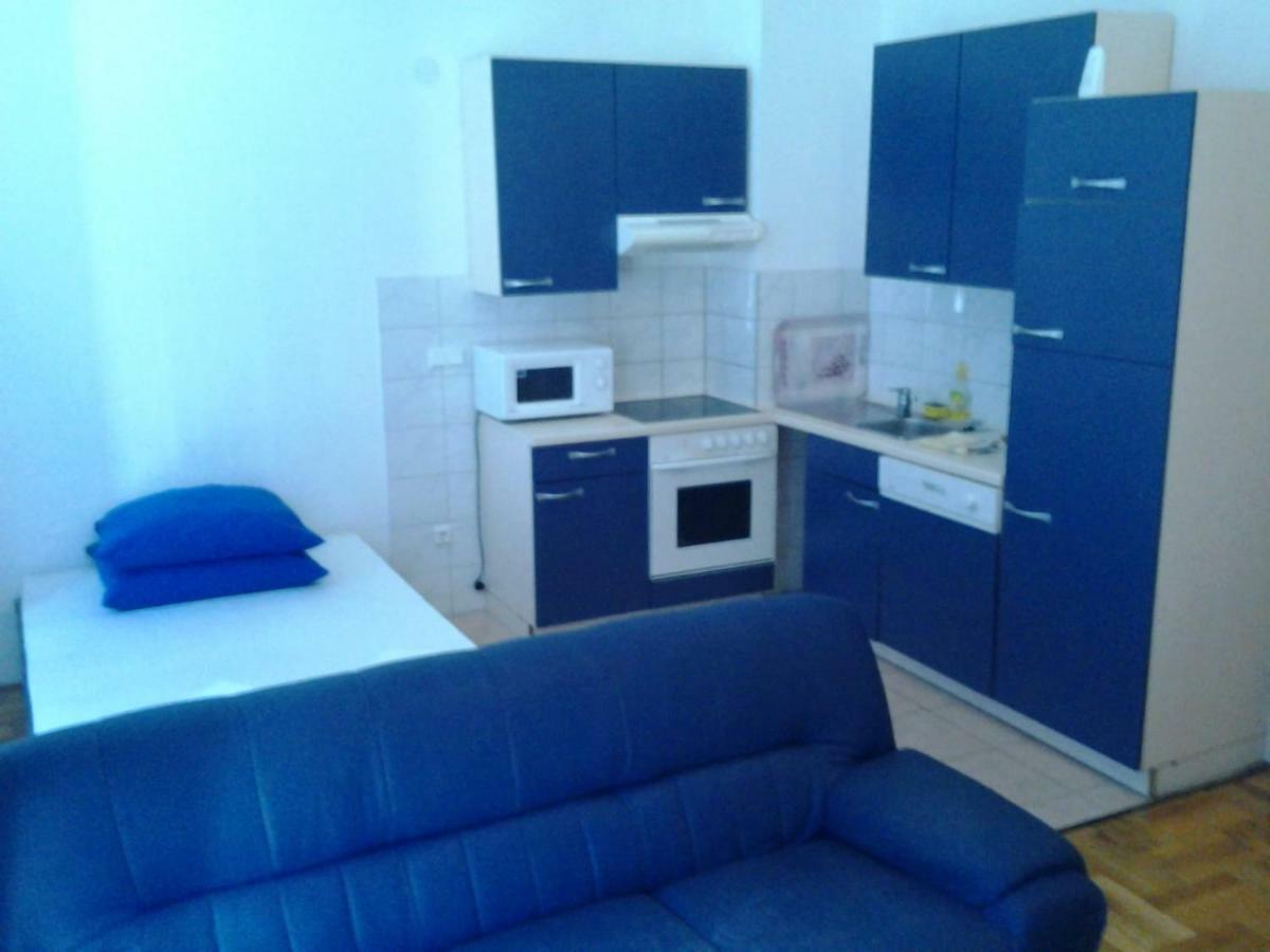 Apartmani "Radi" Baška Voda Εξωτερικό φωτογραφία
