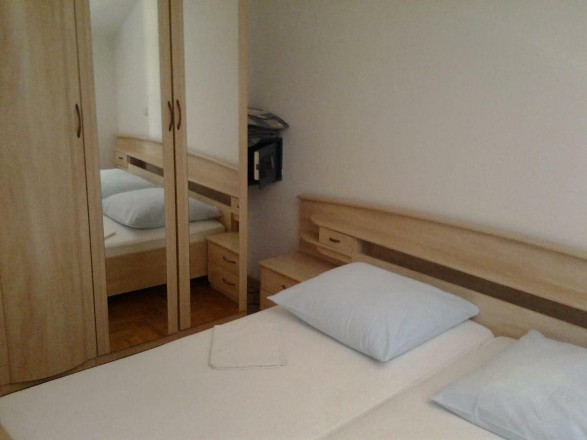 Apartmani "Radi" Baška Voda Εξωτερικό φωτογραφία