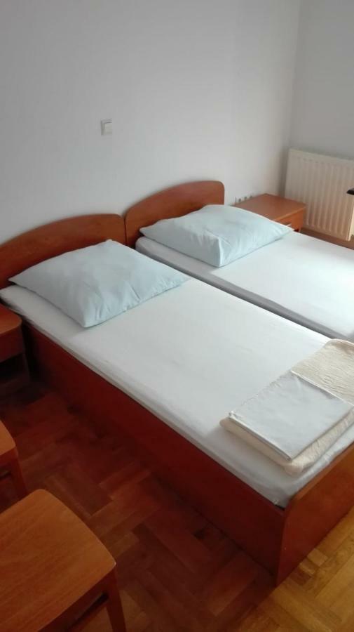 Apartmani "Radi" Baška Voda Εξωτερικό φωτογραφία