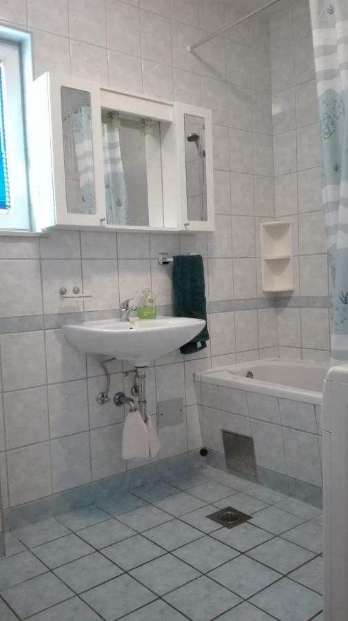 Apartmani "Radi" Baška Voda Εξωτερικό φωτογραφία